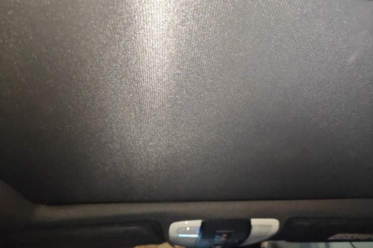 Used Mercedes-Benz GLK-Class 2015 GLK 260 4MATIC Dynamic Edition Ultimate Version Headliner