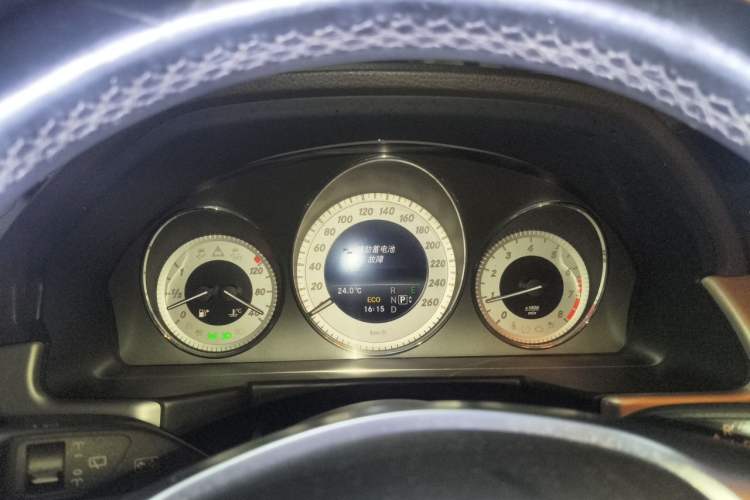 Used Mercedes-Benz GLK-Class 2015 GLK 260 4MATIC Dynamic Edition Ultimate Version Instrument Cluster