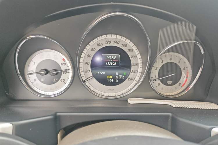 Used Mercedes-Benz GLK-Class 2015 GLK 260 4MATIC Dynamic Edition Ultimate Version Instrument Cluster