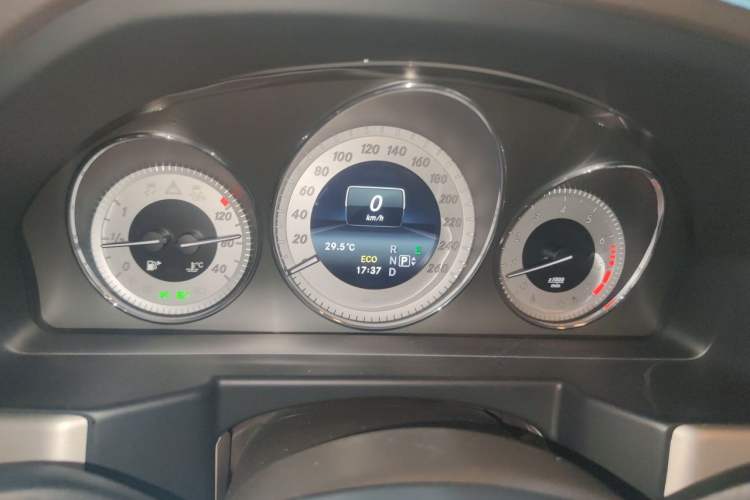 Used Mercedes-Benz GLK-Class 2015 GLK 260 4MATIC Dynamic Edition Ultimate Version Instrument Cluster