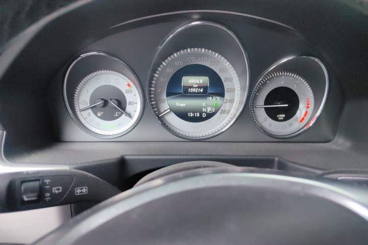 Used Mercedes-Benz GLK-Class 2015 GLK 300 4MATIC Fashion Edition Ultimate Version Instrument Cluster