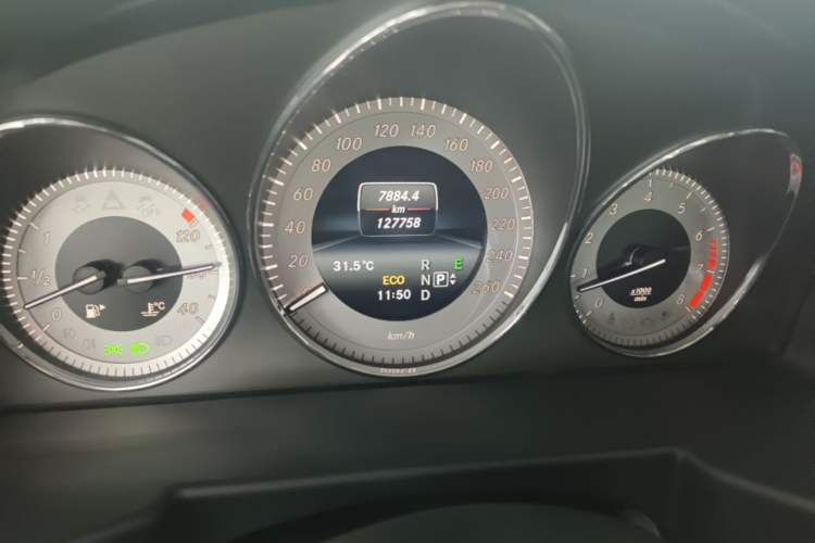 Used Mercedes-Benz GLK-Class 2015 GLK 260 4MATIC Dynamic Edition Ultimate Version Instrument Cluster
