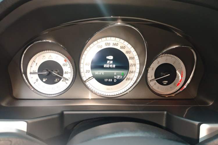 Used Mercedes-Benz GLK-Class 2015 GLK 300 4MATIC Fashion Edition Ultimate Version Instrument Cluster