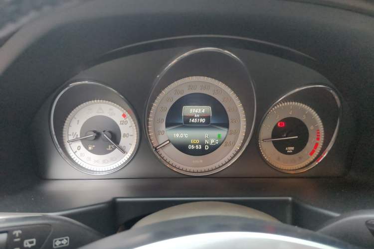 Used Mercedes-Benz GLK-Class 2015 GLK 260 4MATIC Fashion Edition Ultimate Version Instrument Cluster