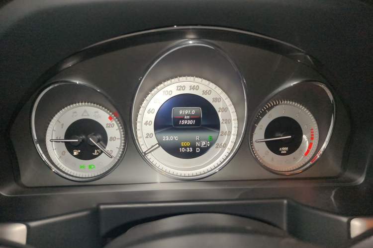 Used Mercedes-Benz GLK-Class 2015 GLK 260 4MATIC Fashion Edition Ultimate Version Instrument Cluster