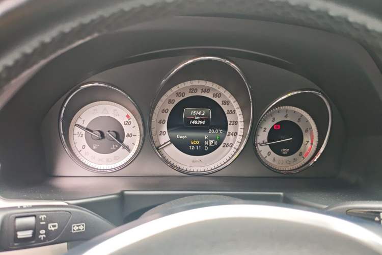 Used Mercedes-Benz GLK-Class 2015 GLK 260 4MATIC Fashion Edition Ultimate Version Instrument Cluster