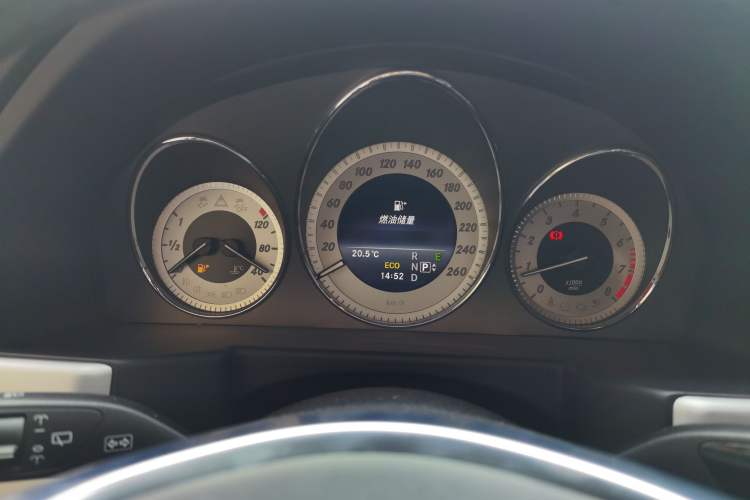 Used Mercedes-Benz GLK-Class 2015 GLK 260 4MATIC Dynamic Edition Ultimate Version Instrument Cluster