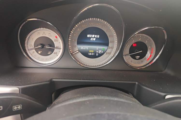 Used Mercedes-Benz GLK-Class 2015 GLK 260 4MATIC Dynamic Edition Ultimate Version Instrument Cluster