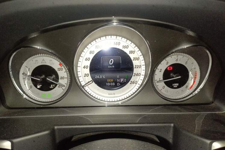 Used Mercedes-Benz GLK-Class 2015 GLK 260 4MATIC Dynamic Edition Ultimate Version Instrument Cluster