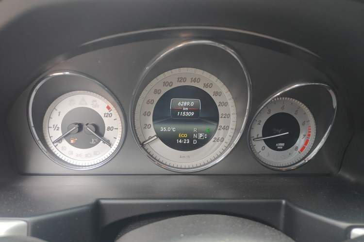 Used Mercedes-Benz GLK-Class 2015 GLK 260 4MATIC Dynamic Edition Ultimate Version Instrument Cluster