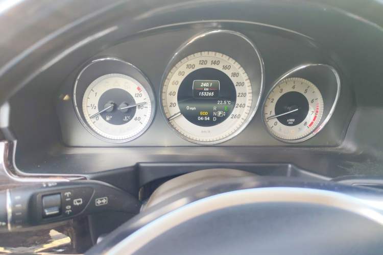 Used Mercedes-Benz GLK-Class 2015 GLK 260 4MATIC Dynamic Edition Ultimate Version Instrument Cluster