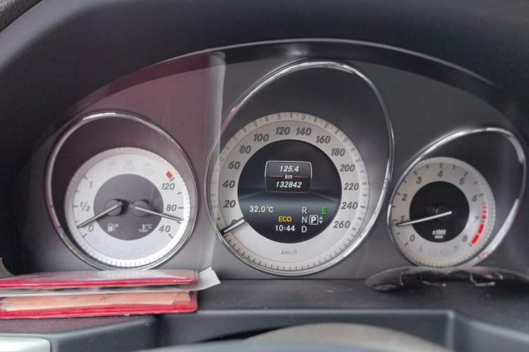 Used Mercedes-Benz GLK-Class 2015 GLK 260 4MATIC Dynamic Edition Ultimate Version Instrument Cluster