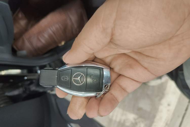 Used Mercedes-Benz GLK-Class 2015 GLK 260 4MATIC Dynamic Edition Ultimate Version Interior 1