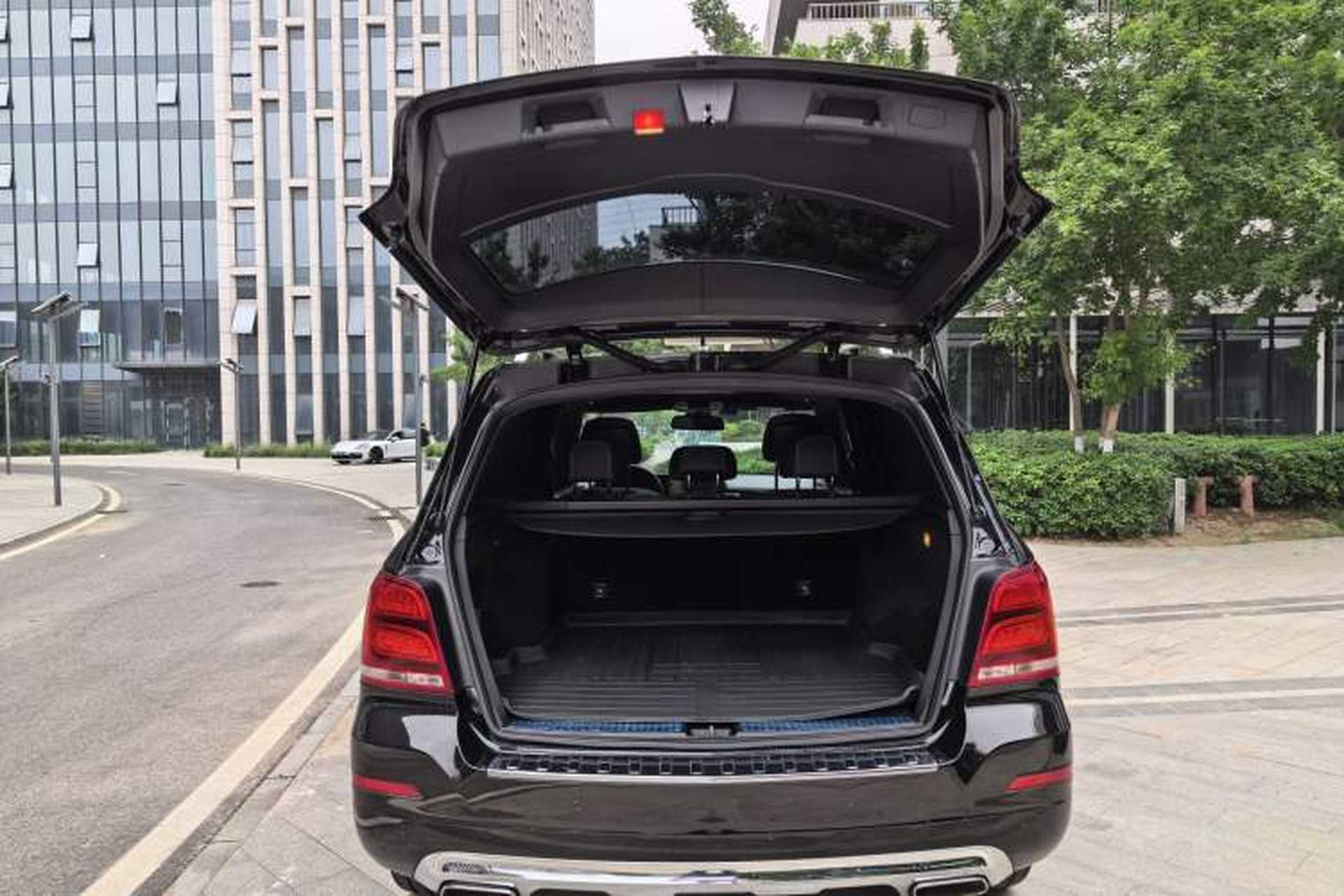 Used Mercedes-Benz GLK-Class 2015 GLK 260 4MATIC Dynamic Edition Ultimate Version Interior 7