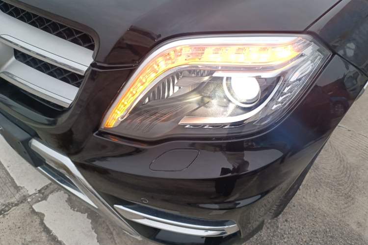 Used Mercedes-Benz GLK-Class 2015 GLK 300 4MATIC Luxury Ultimate Edition Left Front Headlight