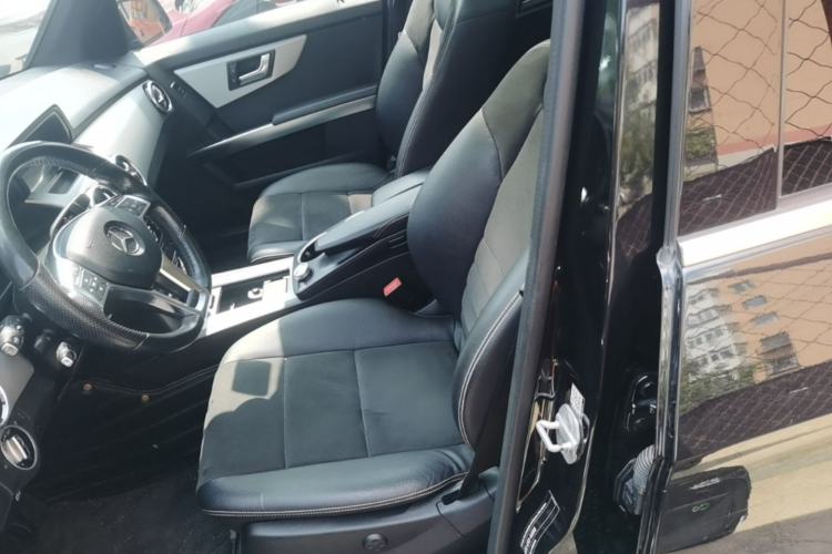 Used Mercedes-Benz GLK-Class 2015 GLK 260 4MATIC Dynamic Edition Ultimate Version Left Front Seat