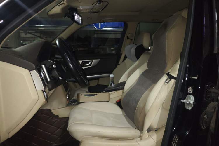 Used Mercedes-Benz GLK-Class 2015 GLK 300 4MATIC Fashion Edition Ultimate Version Left Front Seat