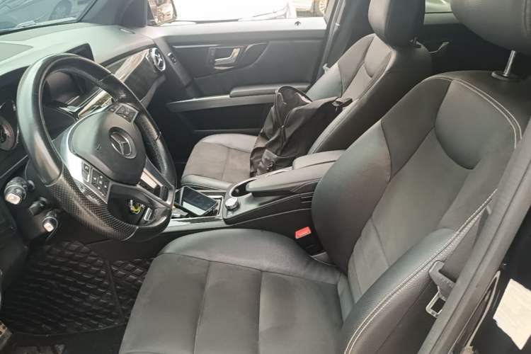 Used Mercedes-Benz GLK-Class 2015 GLK 300 4MATIC Luxury Ultimate Edition Left Front Seat