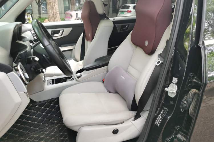 Used Mercedes-Benz GLK-Class 2015 GLK 260 4MATIC Dynamic Edition Ultimate Version Left Front Seat