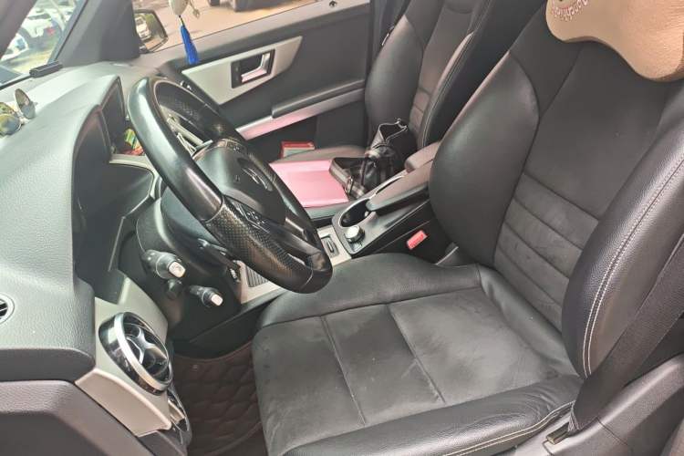 Used Mercedes-Benz GLK-Class 2015 GLK 260 4MATIC Fashion Edition Ultimate Version Left Front Seat