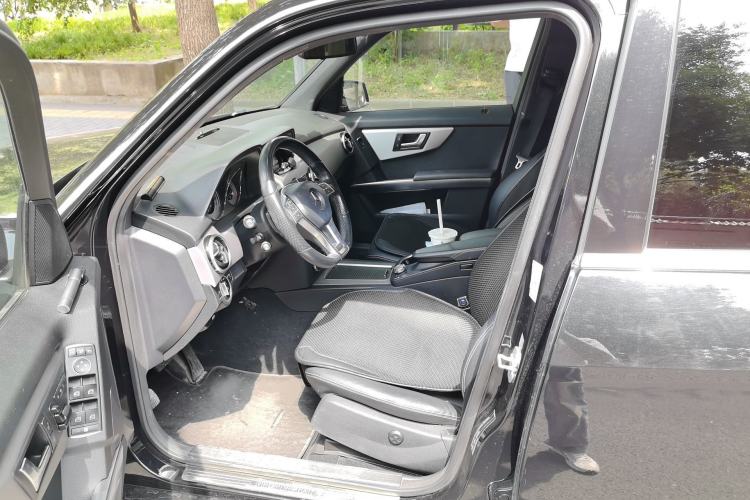 Used Mercedes-Benz GLK-Class 2015 GLK 260 4MATIC Dynamic Edition Ultimate Version Left Front Seat
