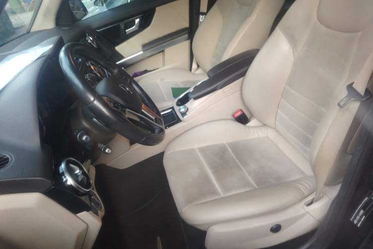 Used Mercedes-Benz GLK-Class 2015 GLK 300 4MATIC Luxury Ultimate Edition Left Front Seat