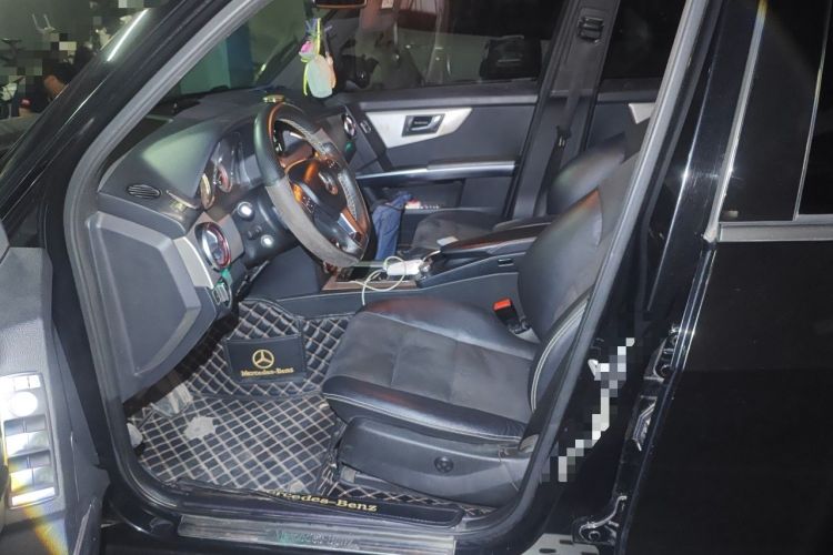 Used Mercedes-Benz GLK-Class 2015 GLK 300 4MATIC Fashion Edition Ultimate Version Left Front Seat