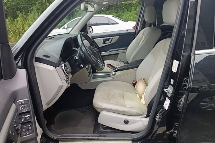 Used Mercedes-Benz GLK-Class 2015 GLK 260 4MATIC Dynamic Edition Ultimate Version Left Front Seat