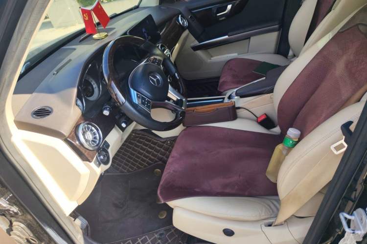 Used Mercedes-Benz GLK-Class 2015 GLK 260 4MATIC Dynamic Edition Ultimate Version Left Front Seat