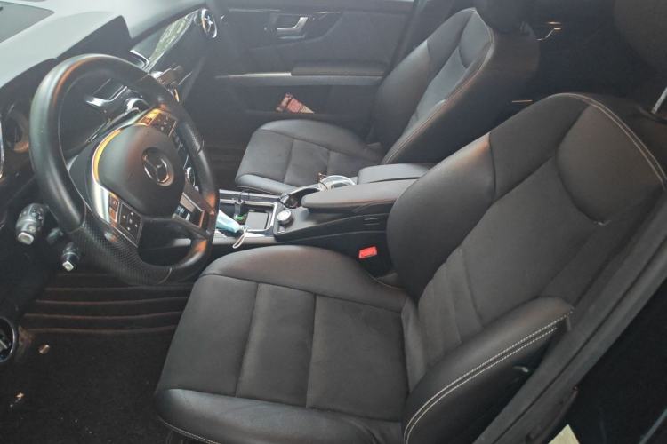 Used Mercedes-Benz GLK-Class 2015 GLK 300 4MATIC Luxury Ultimate Edition Left Front Seat