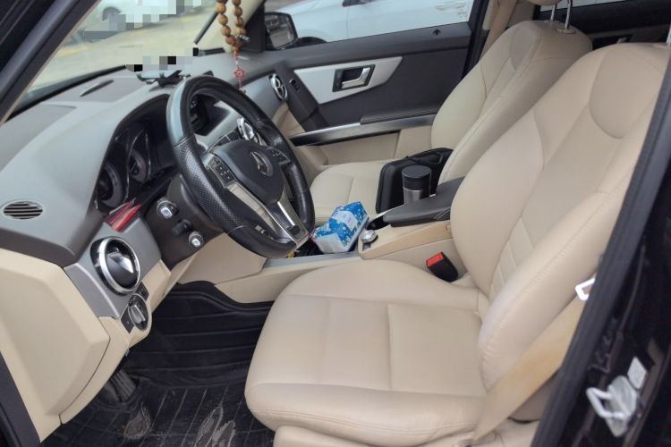 Used Mercedes-Benz GLK-Class 2015 GLK 260 4MATIC Dynamic Edition Ultimate Version Left Front Seat