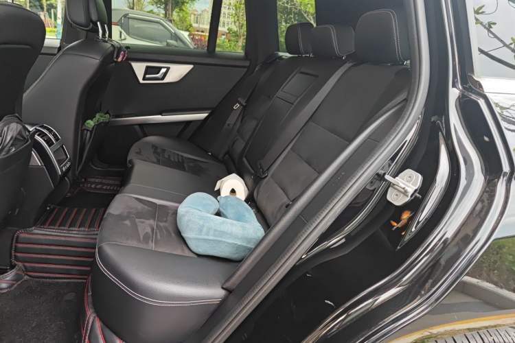Used Mercedes-Benz GLK-Class 2015 GLK 260 4MATIC Fashion Edition Ultimate Version Left Rear Seat