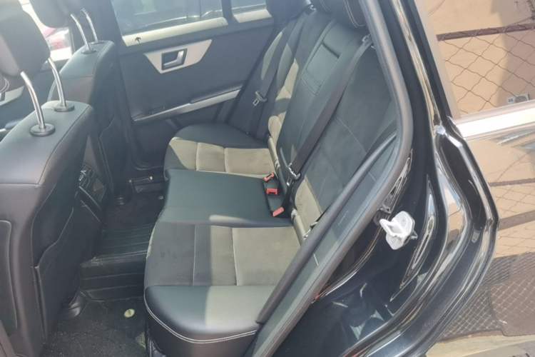 Used Mercedes-Benz GLK-Class 2015 GLK 260 4MATIC Dynamic Edition Ultimate Version Left Rear Seat