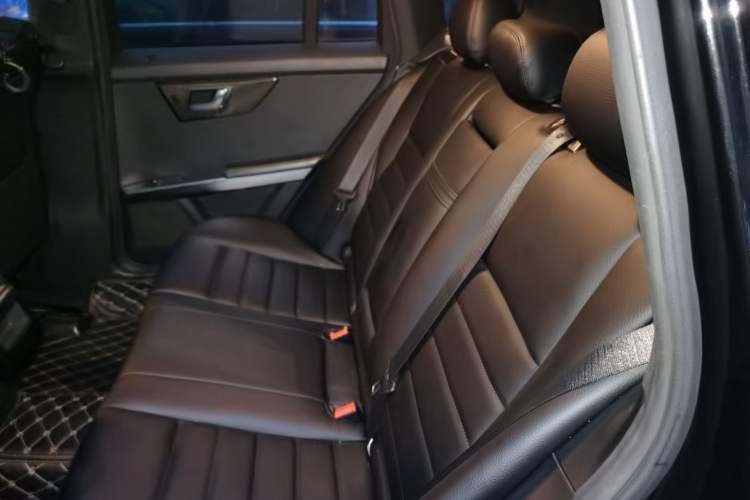 Used Mercedes-Benz GLK-Class 2015 GLK 260 4MATIC Dynamic Edition Ultimate Version Left Rear Seat