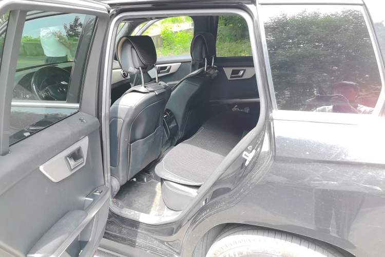 Used Mercedes-Benz GLK-Class 2015 GLK 260 4MATIC Dynamic Edition Ultimate Version Left Rear Seat