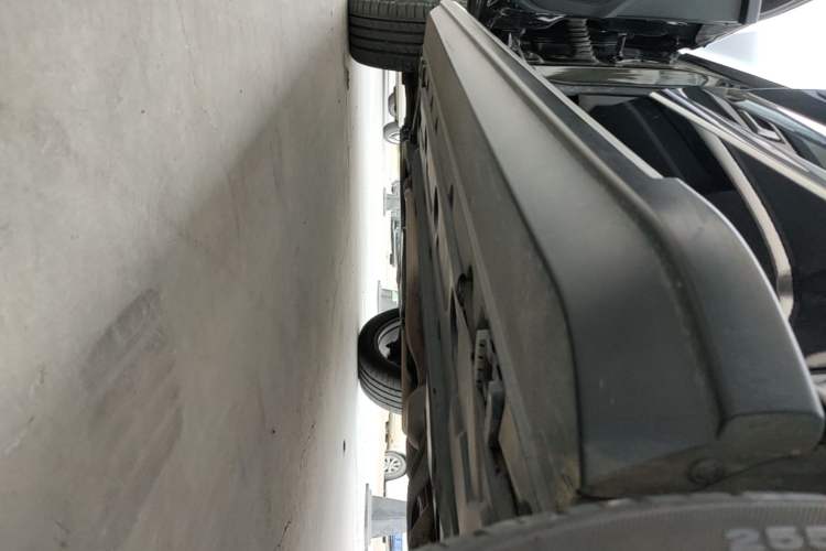 Used Mercedes-Benz GLK-Class 2015 GLK 300 4MATIC Fashion Edition Ultimate Version Left Side Sill