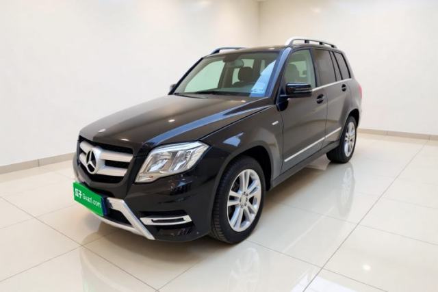 Ojetý Mercedes-Benz GLK-Class 2015 GLK 260 4MATIC Dynamic Edition Ultimate Version