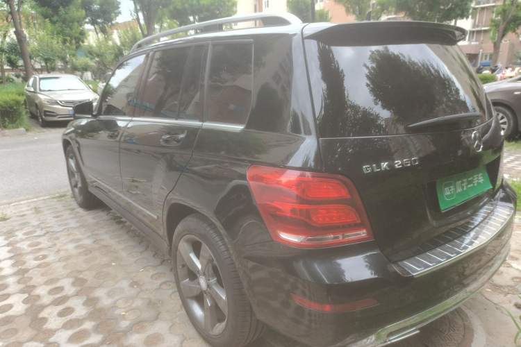 Used Mercedes-Benz GLK-Class 2015 GLK 260 4MATIC Fashion Edition Ultimate Version Rear Left 45 Deg