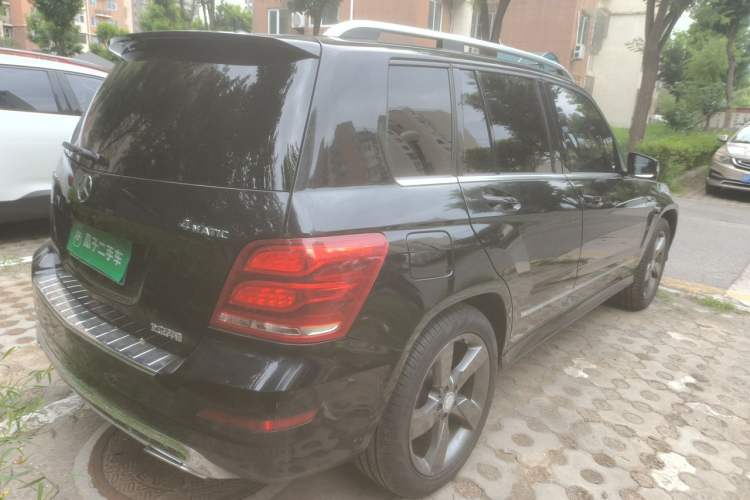 Used Mercedes-Benz GLK-Class 2015 GLK 260 4MATIC Fashion Edition Ultimate Version Rear Right 45 Deg