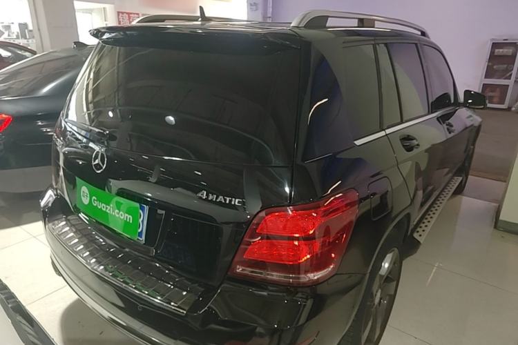 Used Mercedes-Benz GLK-Class 2015 GLK 260 4MATIC Fashion Edition Ultimate Version Rear Right 45 Deg
