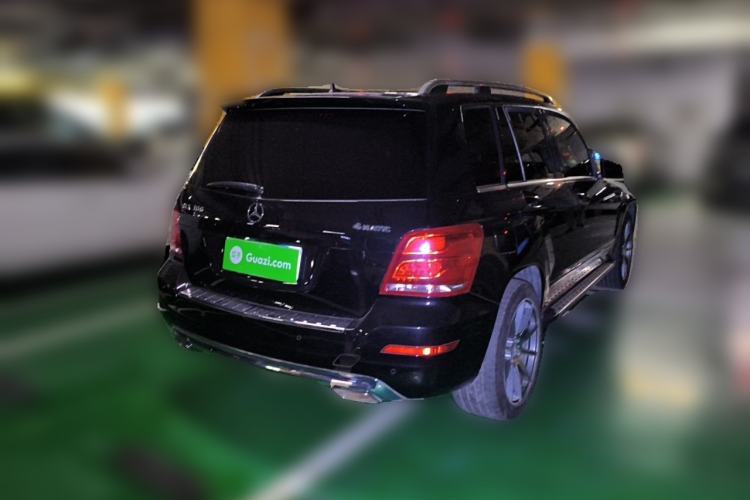 Used Mercedes-Benz GLK-Class 2015 GLK 300 4MATIC Fashion Edition Ultimate Version Rear Right 45 Deg