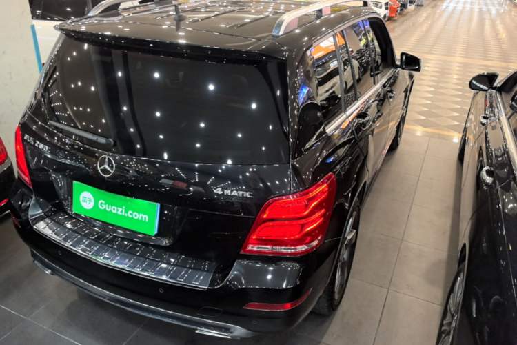 Used Mercedes-Benz GLK-Class 2015 GLK 260 4MATIC Fashion Edition Ultimate Version Rear Right 45 Deg