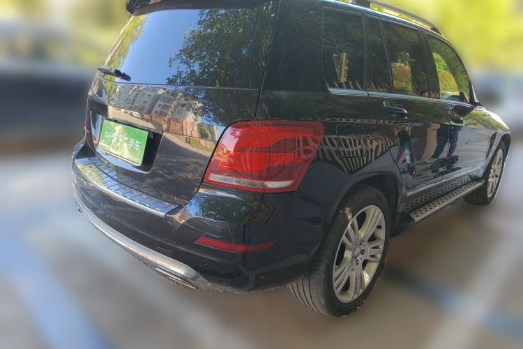 Used Mercedes-Benz GLK-Class 2015 GLK 260 4MATIC Fashion Edition Ultimate Version Rear Right 45 Deg