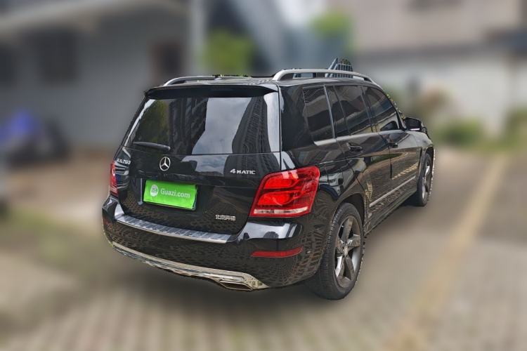 Used Mercedes-Benz GLK-Class 2015 GLK 260 4MATIC Fashion Edition Ultimate Version Rear Right 45 Deg