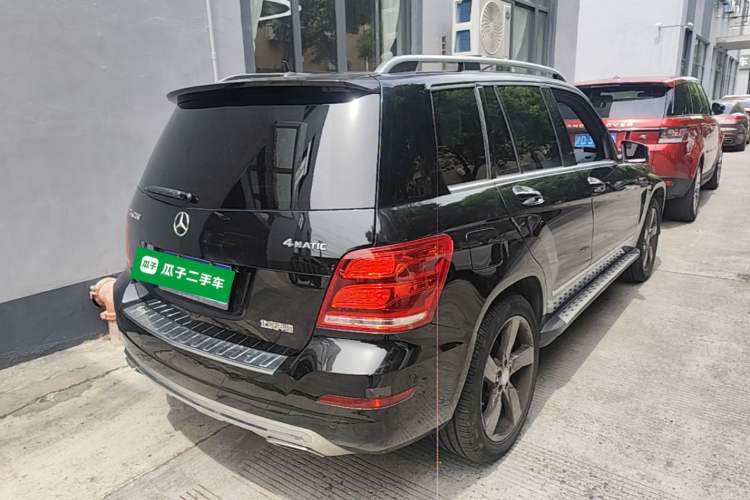 Used Mercedes-Benz GLK-Class 2015 GLK 260 4MATIC Fashion Edition Ultimate Version Rear Right 45 Deg