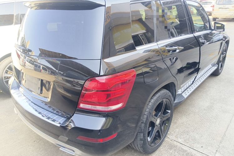 Used Mercedes-Benz GLK-Class 2015 GLK 300 4MATIC Fashion Edition Ultimate Version Rear Right 45 Deg
