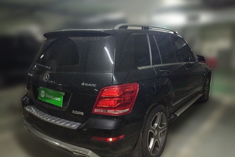 Used Mercedes-Benz GLK-Class 2015 GLK 300 4MATIC Fashion Edition Ultimate Version Rear Right 45 Deg