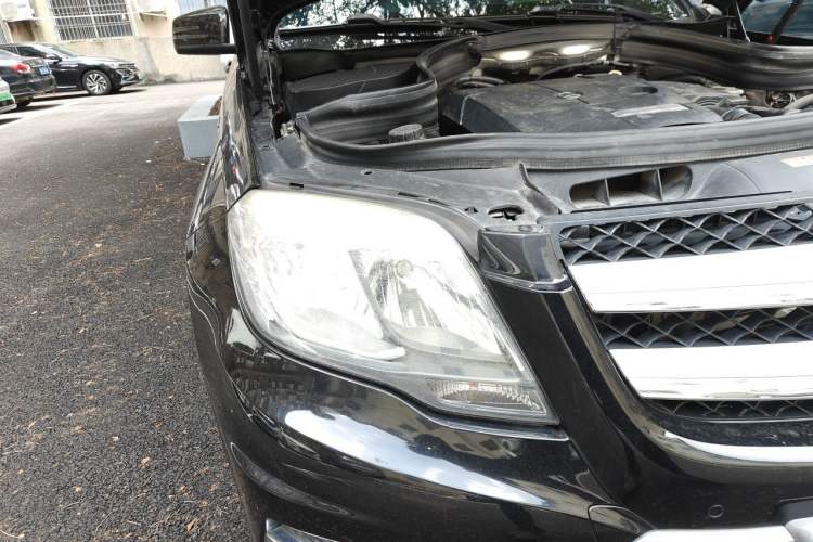 Used Mercedes-Benz GLK-Class 2015 GLK 260 4MATIC Dynamic Edition Ultimate Version Right Front Headlight
