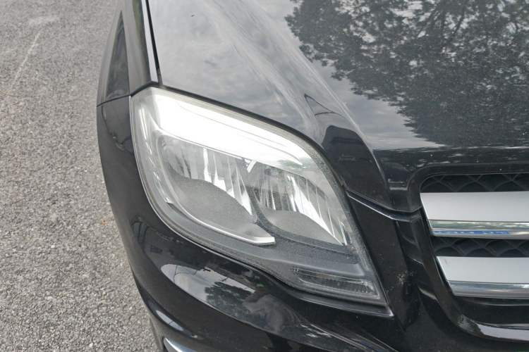 Used Mercedes-Benz GLK-Class 2015 GLK 260 4MATIC Dynamic Edition Ultimate Version Right Front Headlight