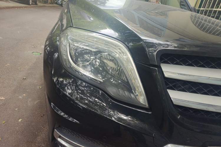 Used Mercedes-Benz GLK-Class 2015 GLK 260 4MATIC Fashion Edition Ultimate Version Right Front Headlight